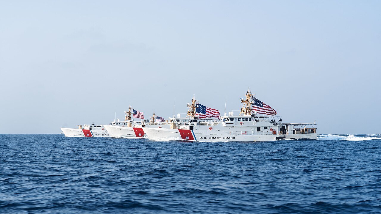 U.S.–Iran Tensions Escalate in Strategic Waters