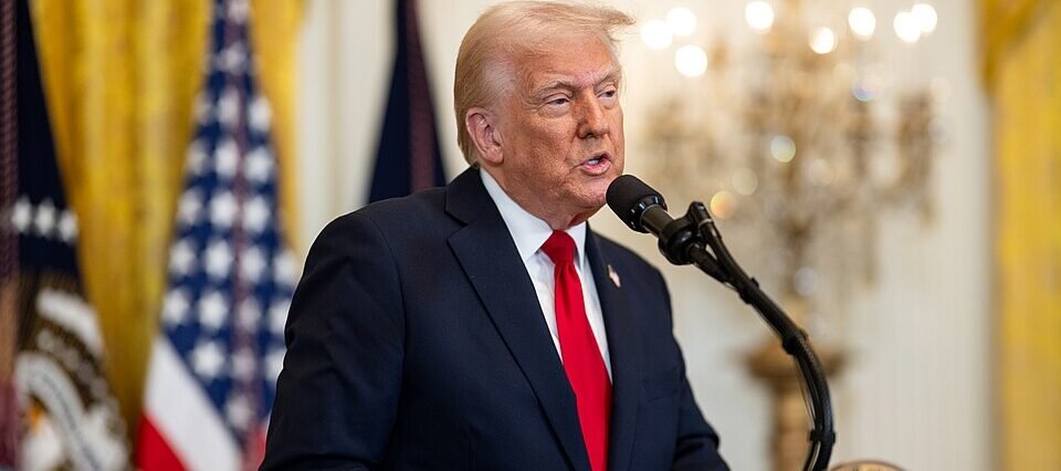 Trump Highlights Deregulation Wins Cuba Opening and Iran Strategy During Wide-Ranging Press Conference