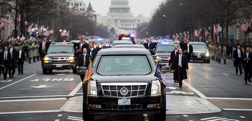 Trump Drove His Motorcade Straight Into the Drained Lincoln Memorial Reflecting Pool  Because Of Course He Did