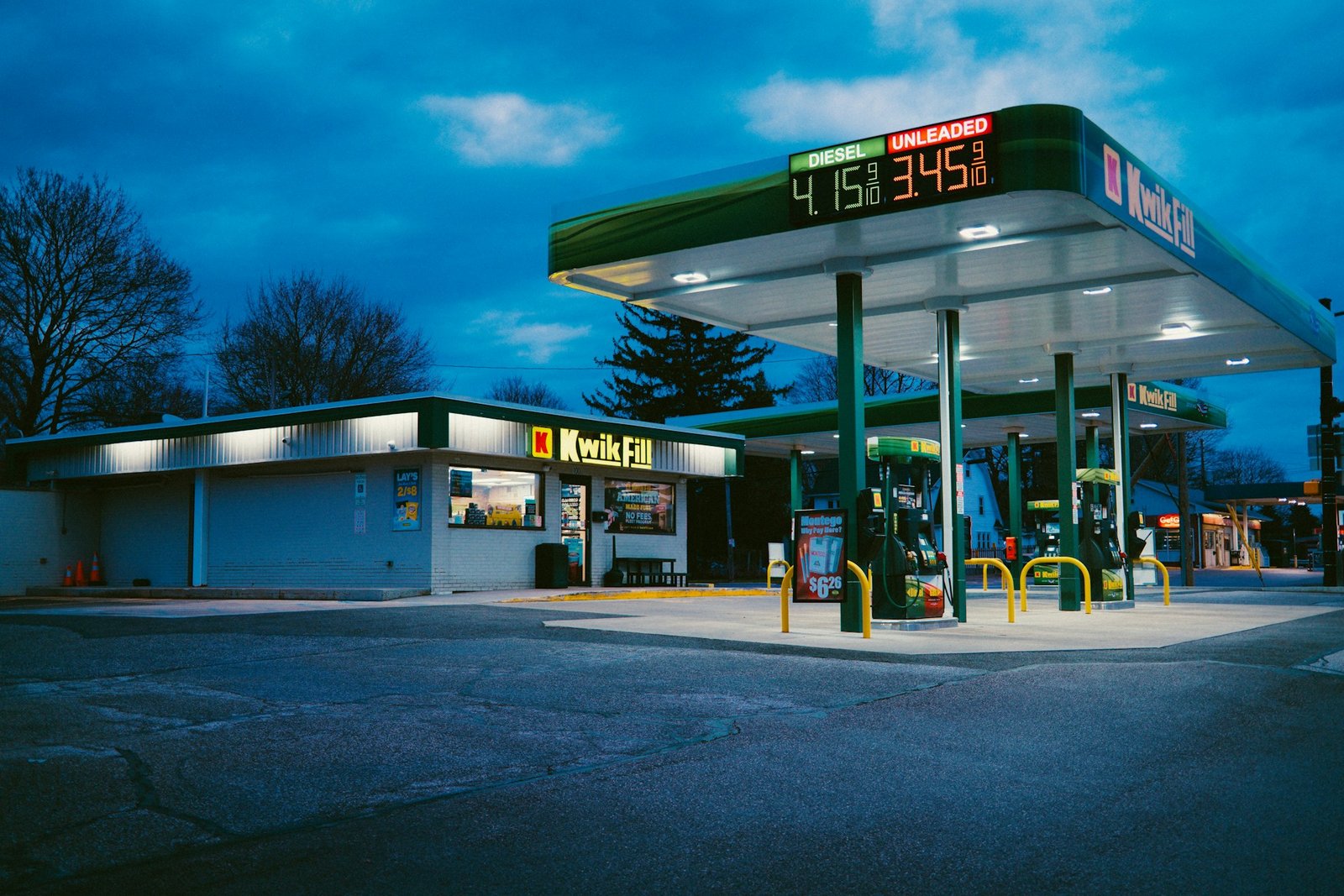 Trump Vows Lower Gas Prices as Oil Spikes to Wartime Levels — Here’s What’s Really Happening