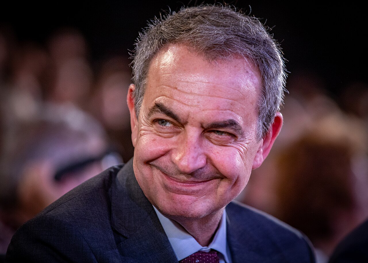 Former Spanish Prime Minister Faces Fresh Questions Over Alleged Plus Ultra Flight Benefits