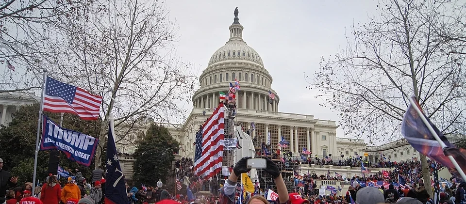 The Blue Wave That Keeps Shrinking What the Media Isn’t Telling You About the Midterm Numbers