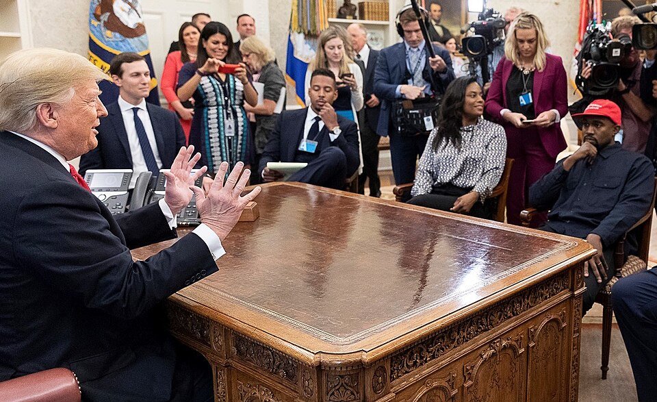 Monuments and Military Strategy Key Takeaways From a Busy Oval Office Briefing