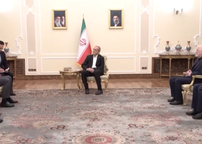 Trump Holds the Leverage as Iran, Oman and Regional Powers Push for Hormuz Deal