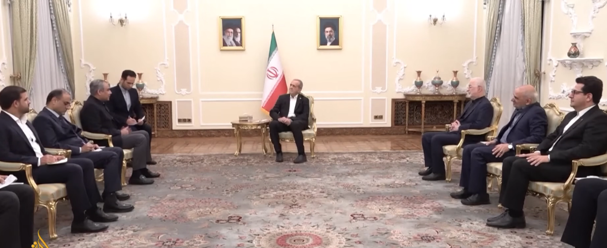 Trump Holds the Leverage as Iran, Oman and Regional Powers Push for Hormuz Deal