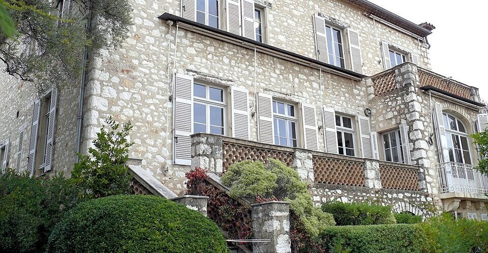 Renoir Museum Heist Raises Fresh Questions About Security at French Museums