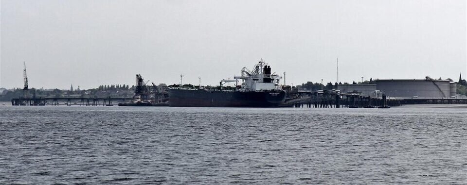 Trump Rejects Iran’s Seven-Day Hormuz Proposal as Pressure on Tehran Continues