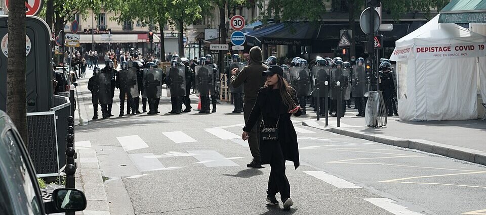 France Protests Turn Violent as Arrests Mount Nationwide